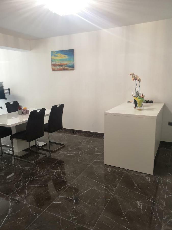 Apartment Sunny Paradise, Center Of สปลิท ภายนอก รูปภาพ