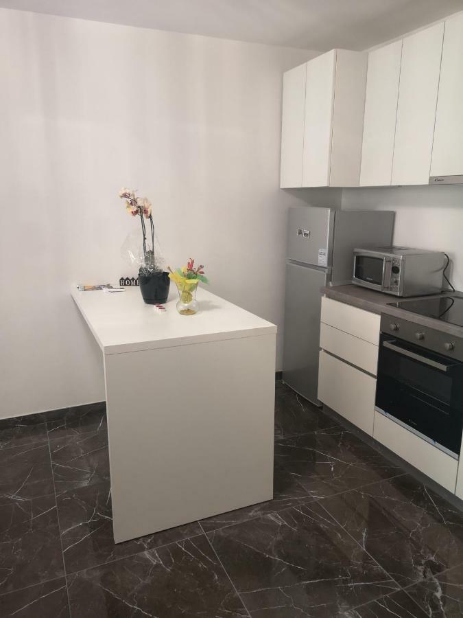 Apartment Sunny Paradise, Center Of สปลิท ภายนอก รูปภาพ