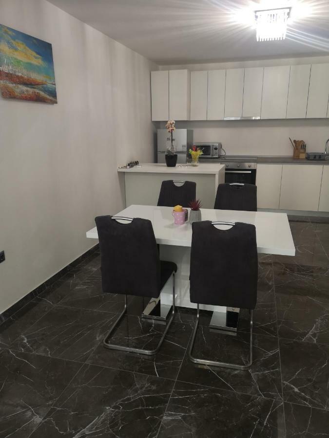 Apartment Sunny Paradise, Center Of สปลิท ภายนอก รูปภาพ